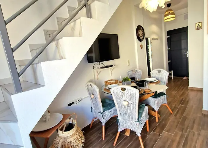 морска къща емма Appartement Ofrínion